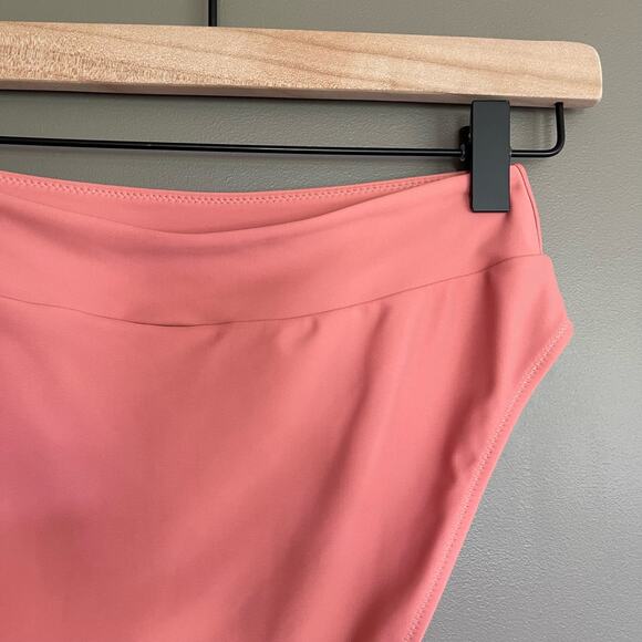 Gymshark High Rise Bikini Bottoms in Light Pink Size Small Pink Swimsuit Beachy - Picture 12 of 14